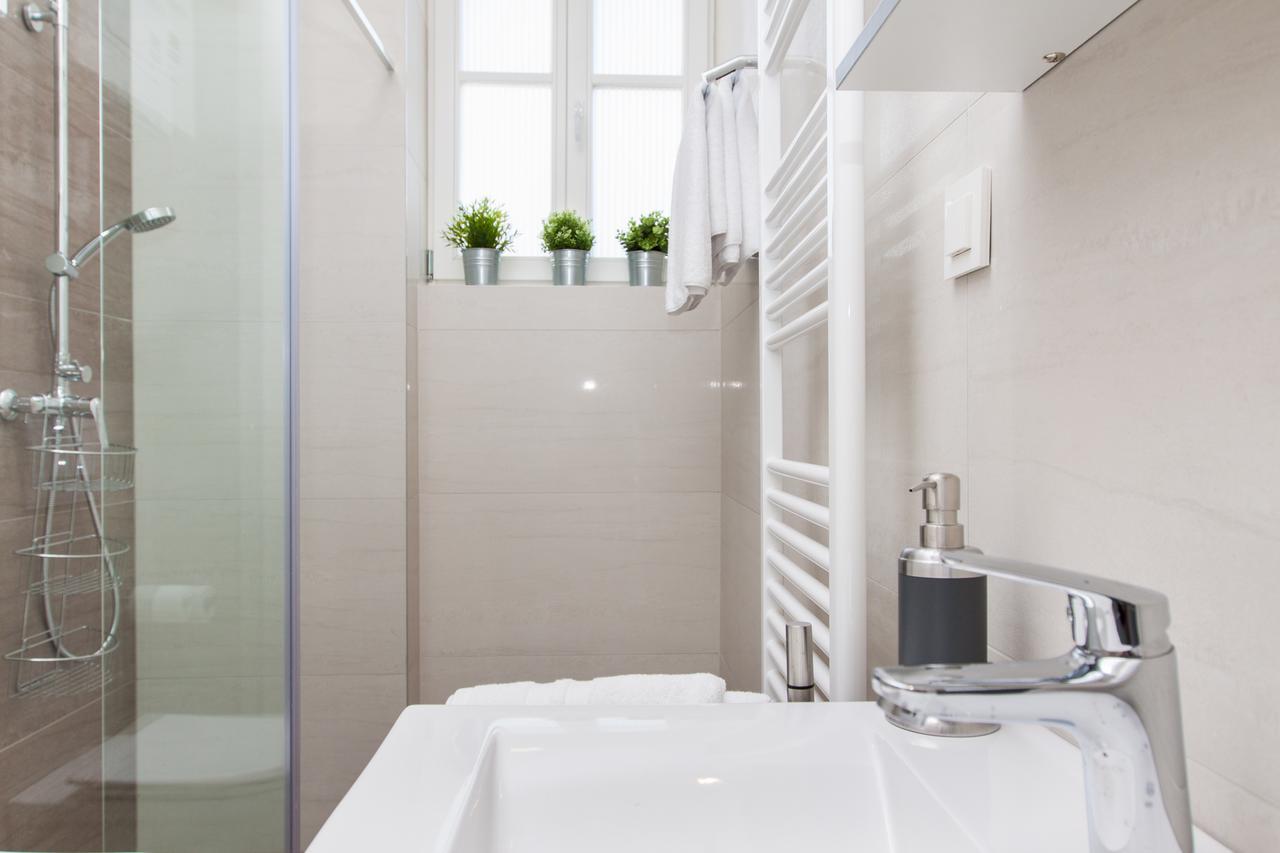 Luxury Main Square Apartments Загреб Екстериор снимка